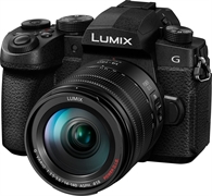 PANASONIC LUMIX DC-G90 + G VARIO 14-140 MM II (DC-G90H) PANASONIC LUMIX DC-G90 + G VARIO 14-140 MM II (DC-G90H)