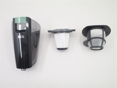 AEG CX8-2-80Ö (32.4) AEG CX8-2-80Ö (32.4)