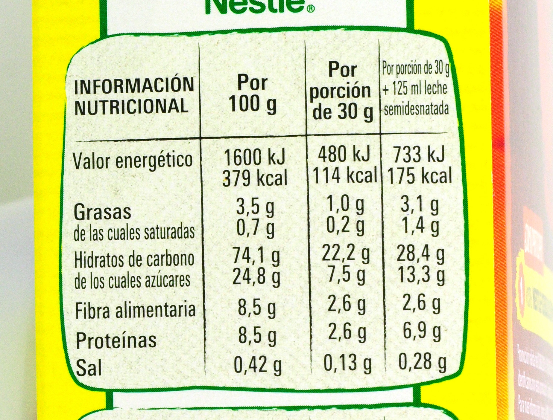 Valores nutricionales del Colacao y Nesquik frente al Colacao Light -  Entrenamiento Personal y con electroestimulación en el Puerto de Santa María