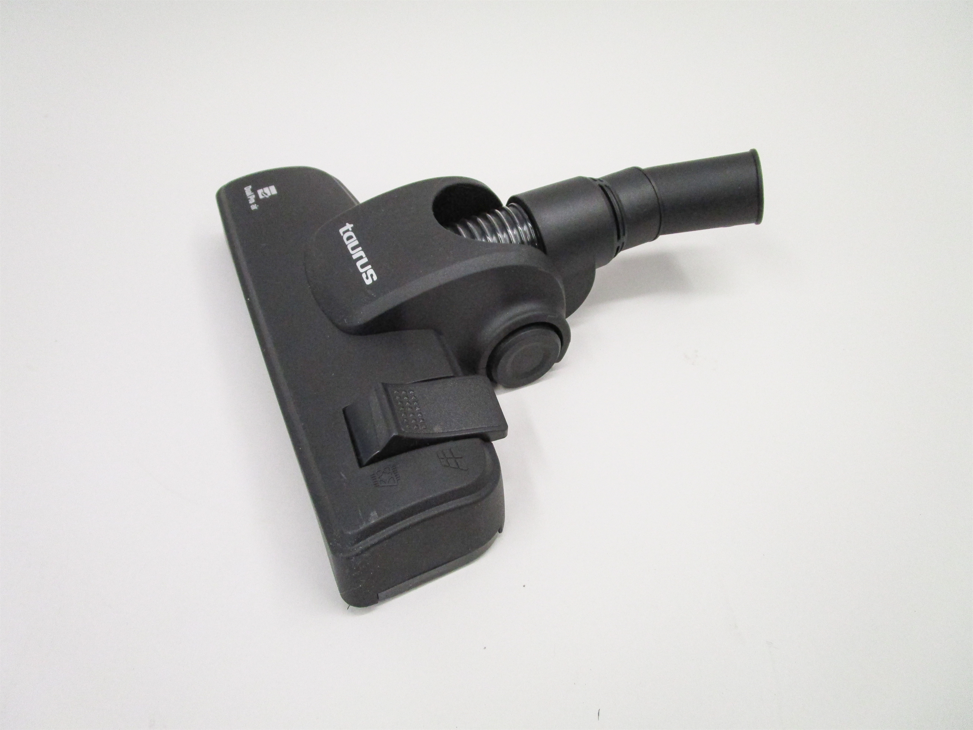 TAURUS MEGANE ACTIVE AAA