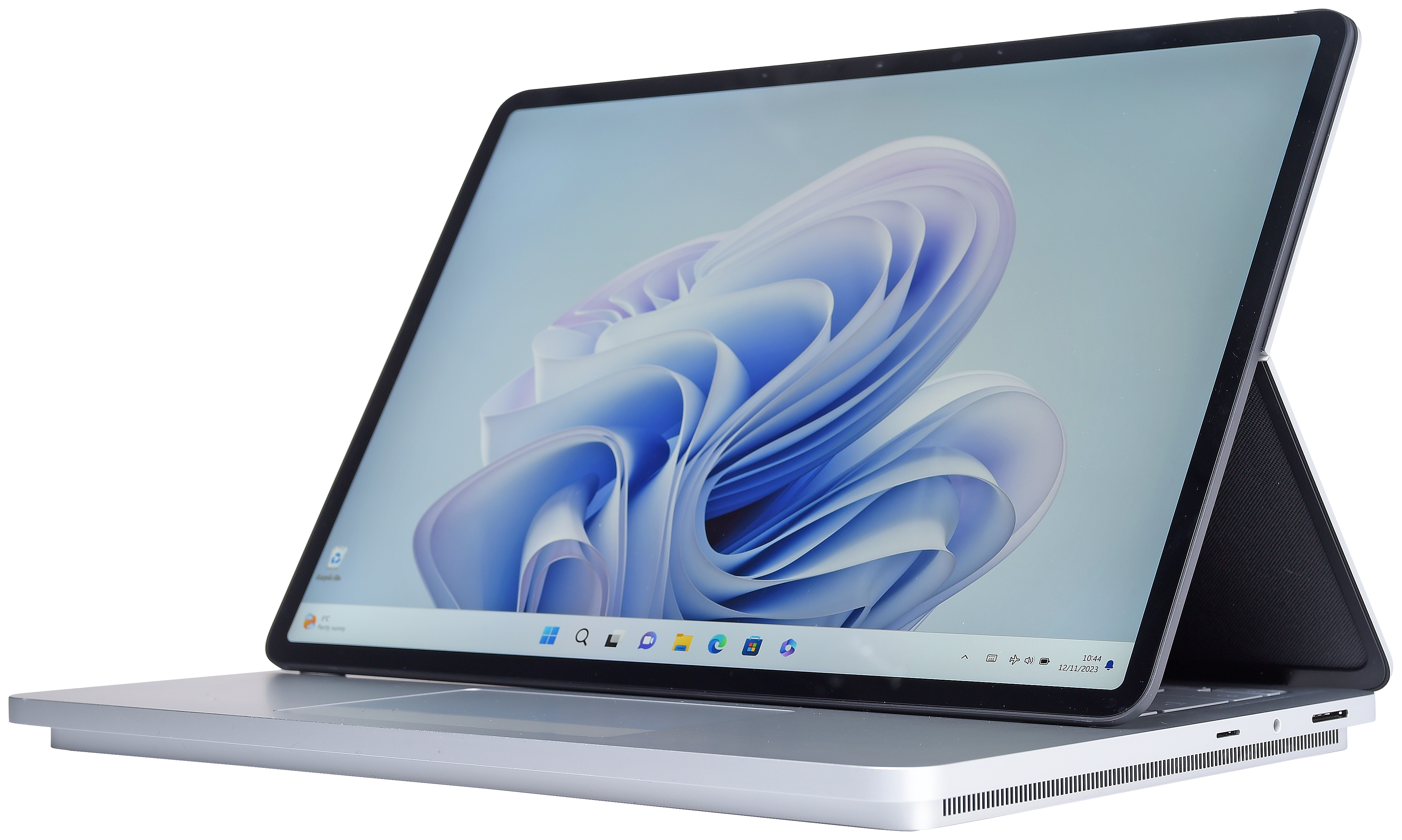 MICROSOFT SURFACE LAPTOP STUDIO 2 16GB RAM