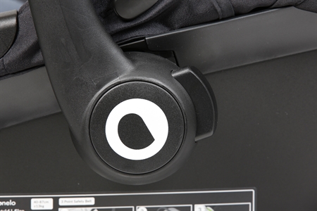 LIONELO ASTRID I-SIZE + BASE