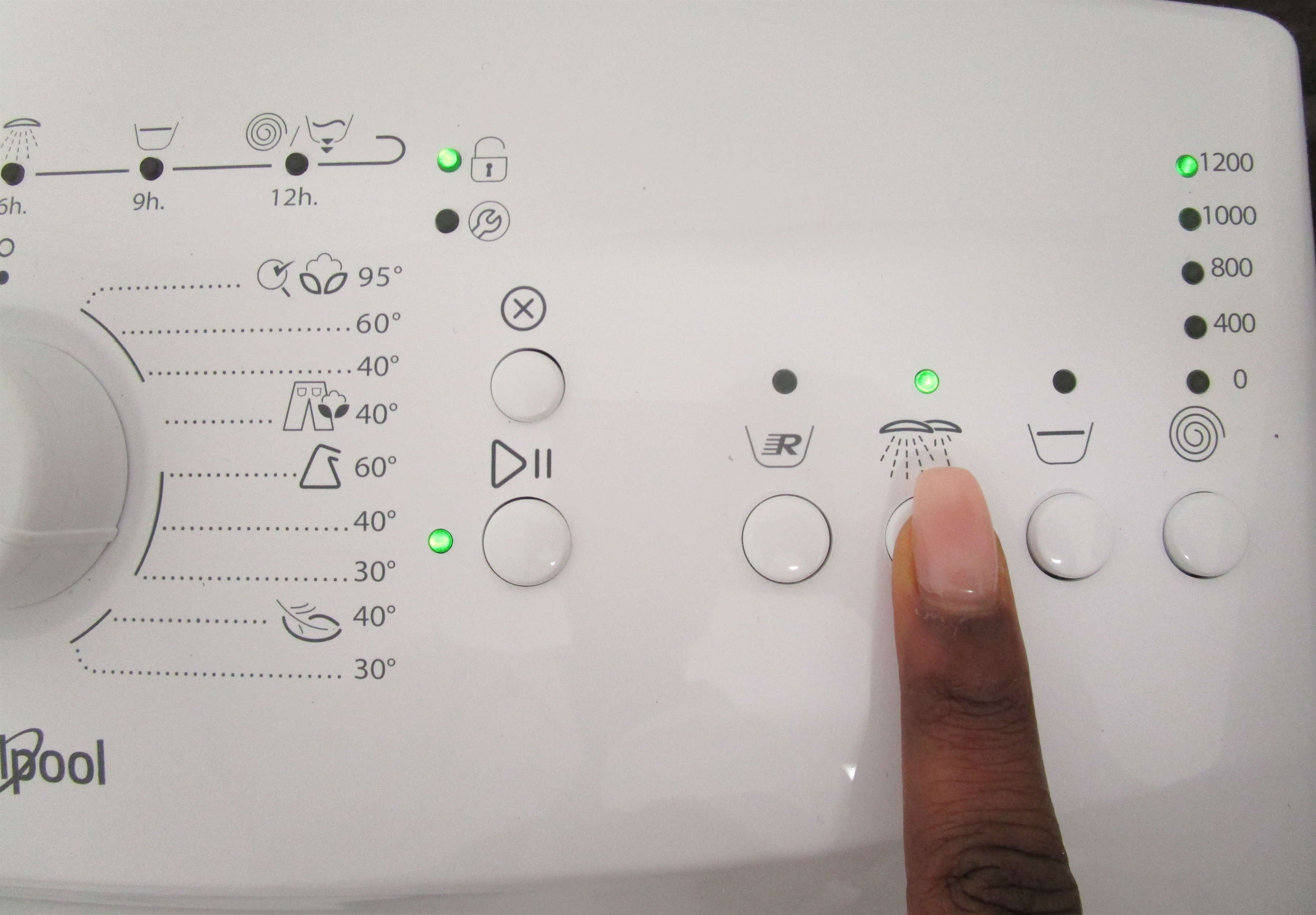 WHIRLPOOL AWE 70122