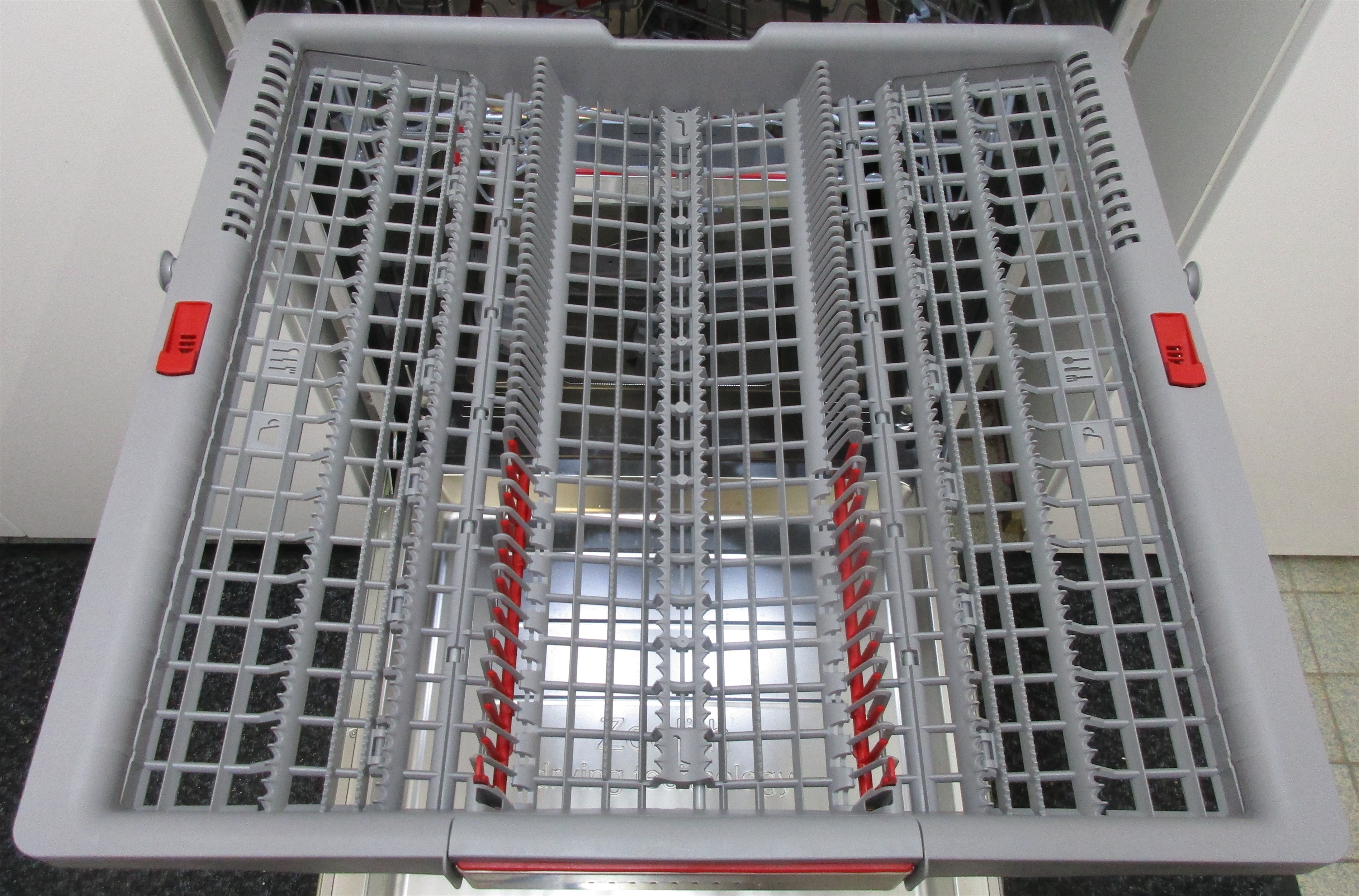 BOSCH SMS8YCI03E