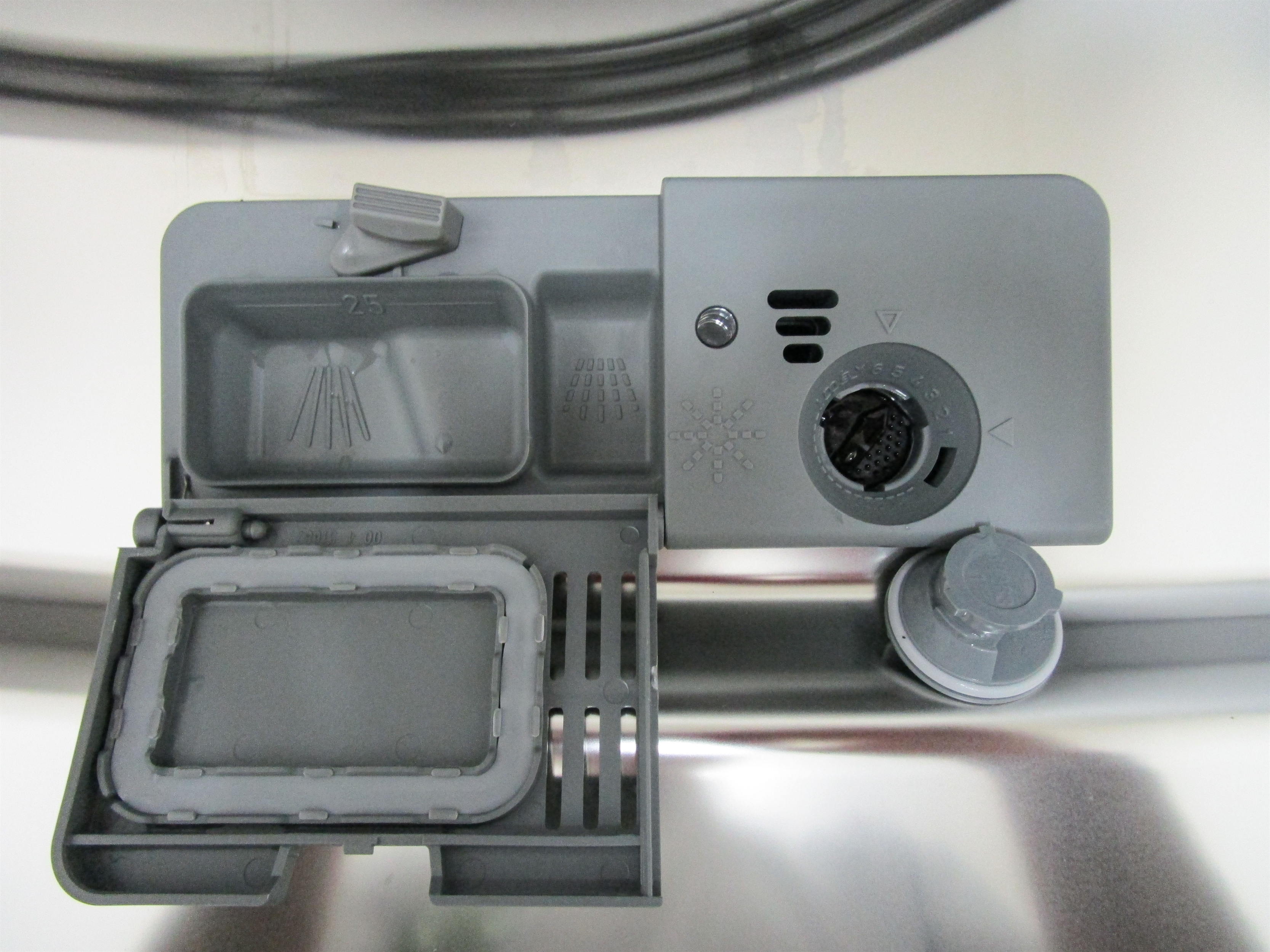BRANDT DFH12127W