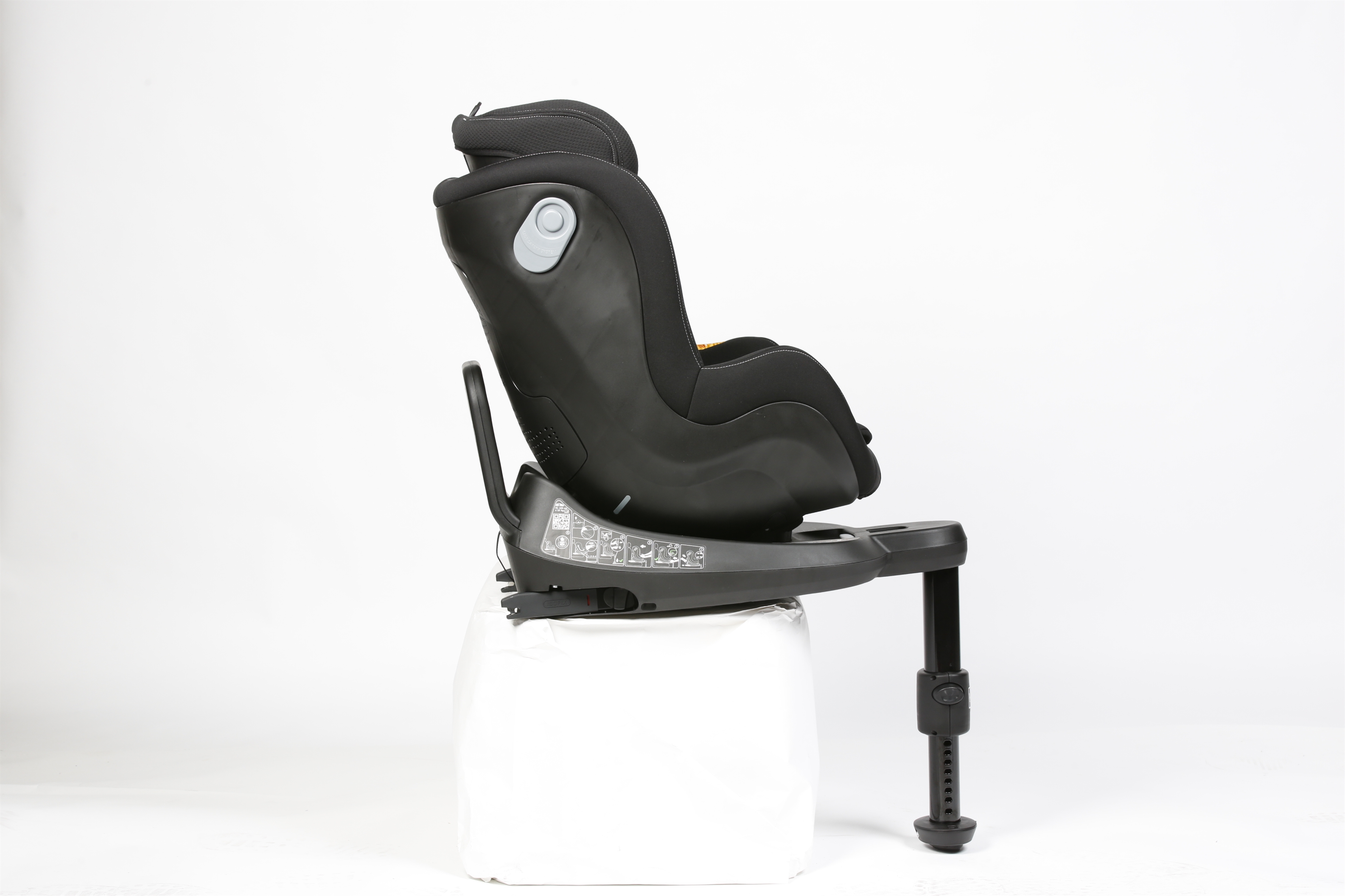 CHICCO SEAT2FIT I-SIZE
