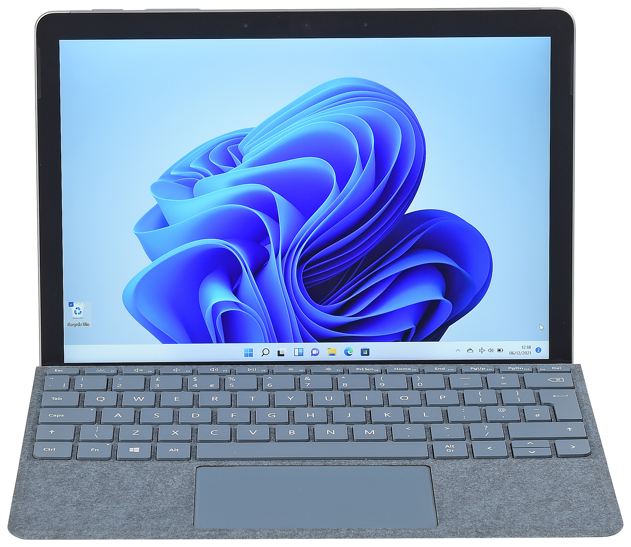 MICROSOFT SURFACE GO 3 PENTIUM 64GB + TYPE COVER