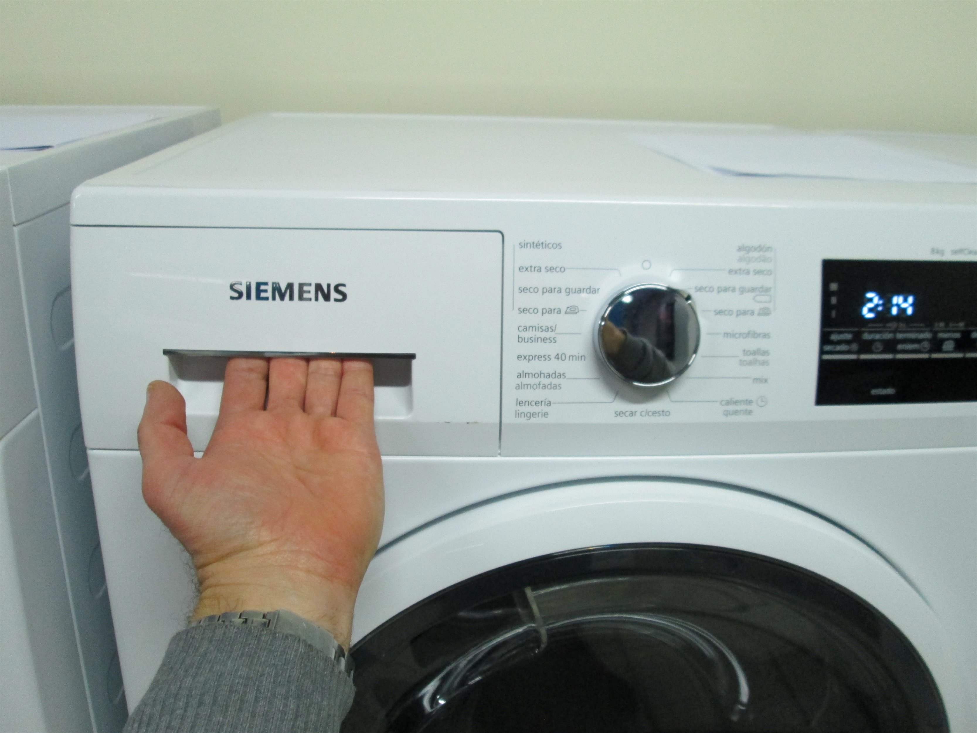 SIEMENS WT47G438EE