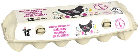 DIA Huevos frescos de gallinas criadas en el suelo