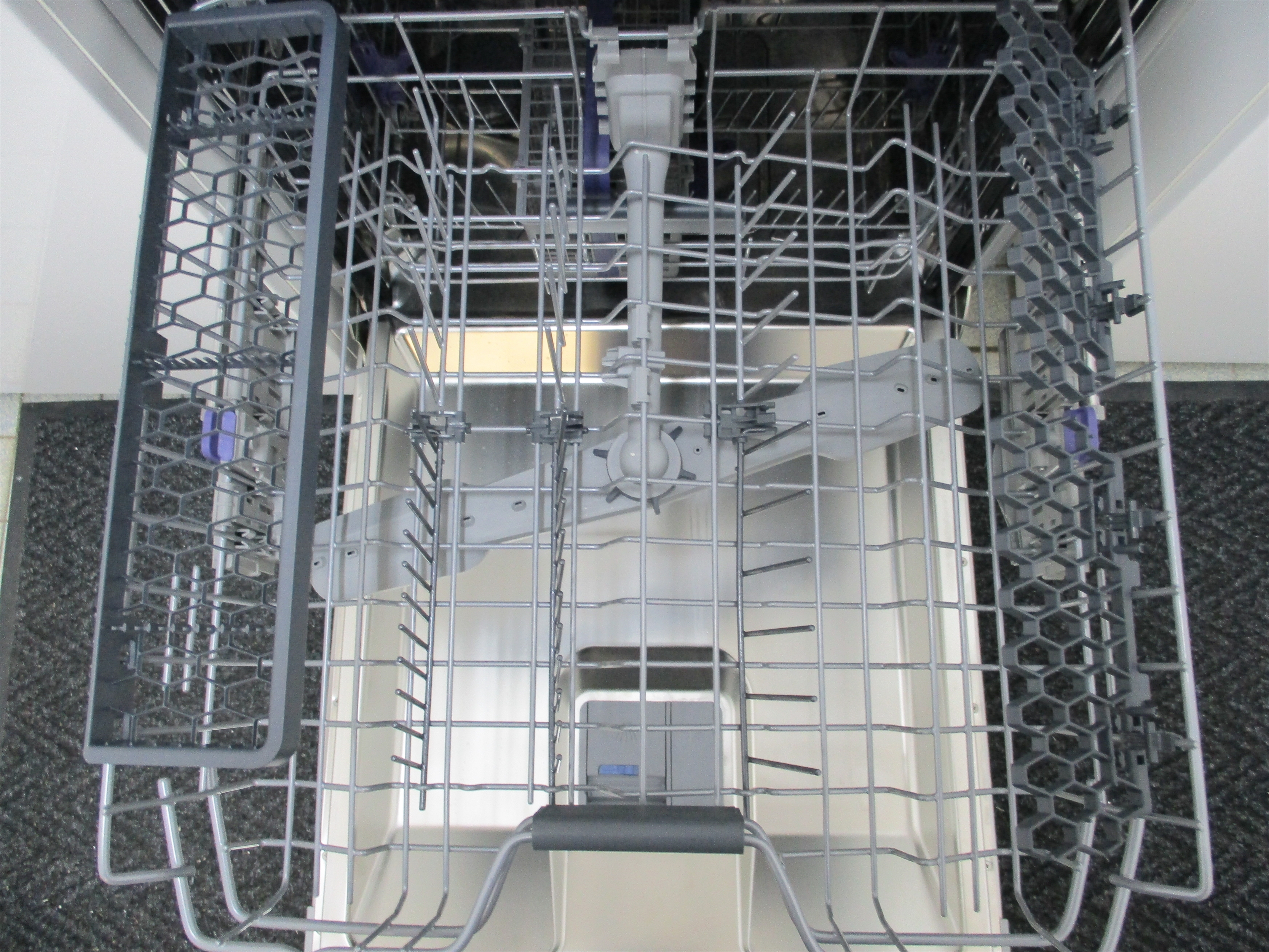 BEKO DFN28432X